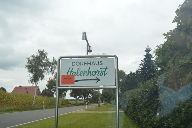 Zufahrt Zufahrt