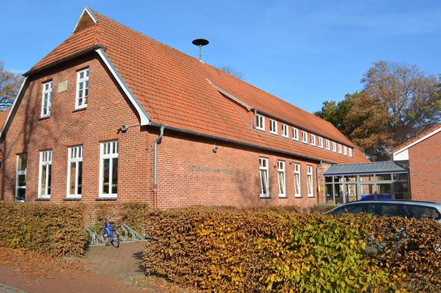 Peter-Lehmann-Schule Grundschule Sage Außenansicht Peter-Lehmann-Schule Grundschule Sage Außenansicht